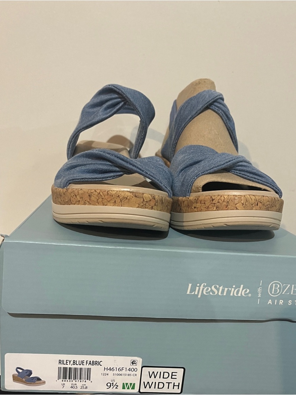 Life Stride Blue Fabric Cork-Wedge Wide Sandals  91/2 W